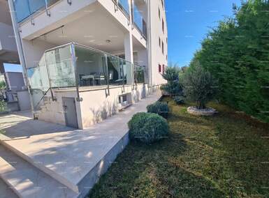 Trosoban stan, Peroj 130m² - 355.000 € | SveHrNekretnine