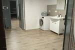 U ponudi je  renoviran stan površine 83,75 m², smješten na prvom katu ma... — fotografija 5