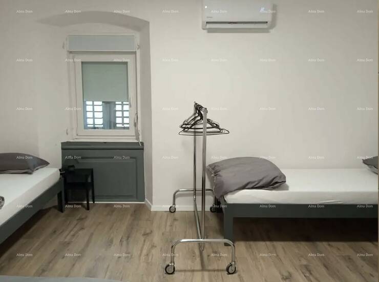 U ponudi je  renoviran stan površine 83,75 m², smješten na prvom katu ma... — fotografija 10