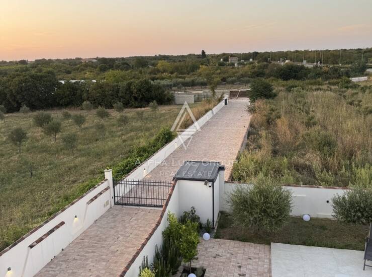 Istra, Pula: Dvije elegantne luksuzne vile s pogledom na more i bazenima sa sla — fotografija 5