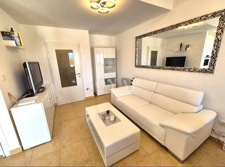 Malinska, 3s+Db, 80m2 — fotografija 6