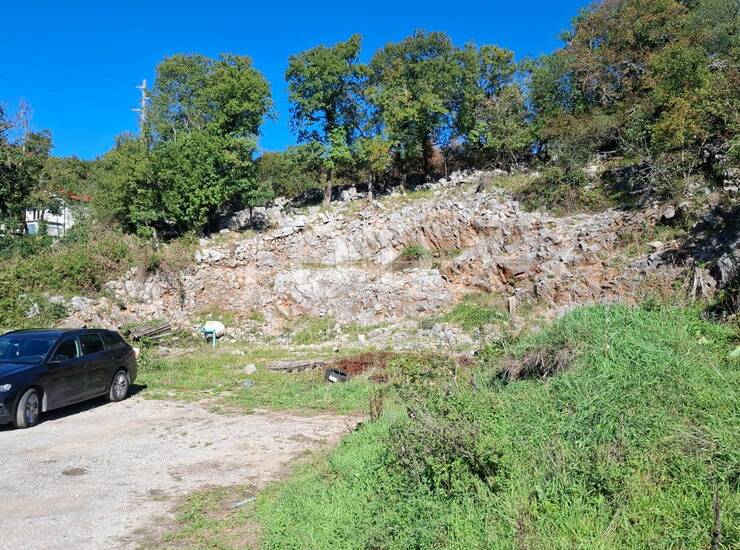 Podhum – Građevinsko zemljište 1.395 m² — fotografija 2