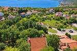 MATULJI – SAMOSTOJEĆA KUĆA 270 m² S VELIKOM OKUĆNICOM 1.200 m² I POGLEDO