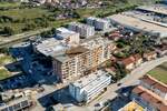 Pula!
U ponudi je stan na 3. katu višestambene zgrade s liftom. Stan se sa... — fotografija 12