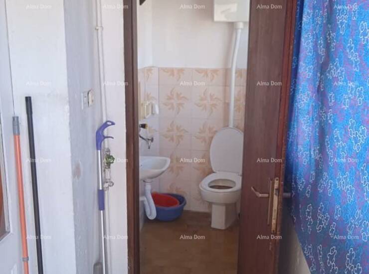 Prodaje se stan u centru Pule. Stan, 114.5 m2, sastoji se od tri spavaće s... — fotografija 10