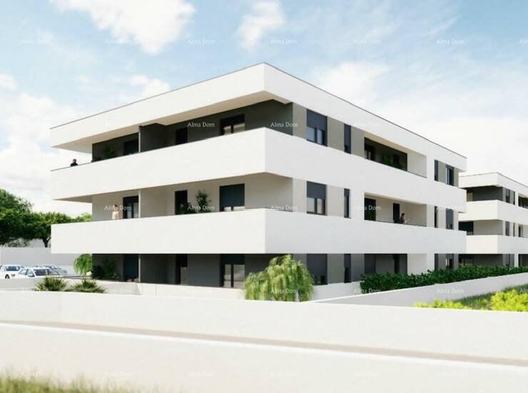 Novo u ponudi!

Stambeni projekt u Puli, zgrada sa tri etaže i 15 stambeni... — fotografija 2