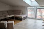 Prodaje se apartman na zadnjoj etaži stambene zgrade u Ližnjanu.
Apartman... — fotografija 7