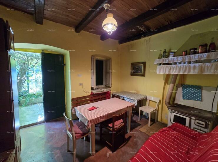 Na prodaju je kamena kuća u mjestu Rakalj, smještena na prostranom zemlji... — fotografija 8