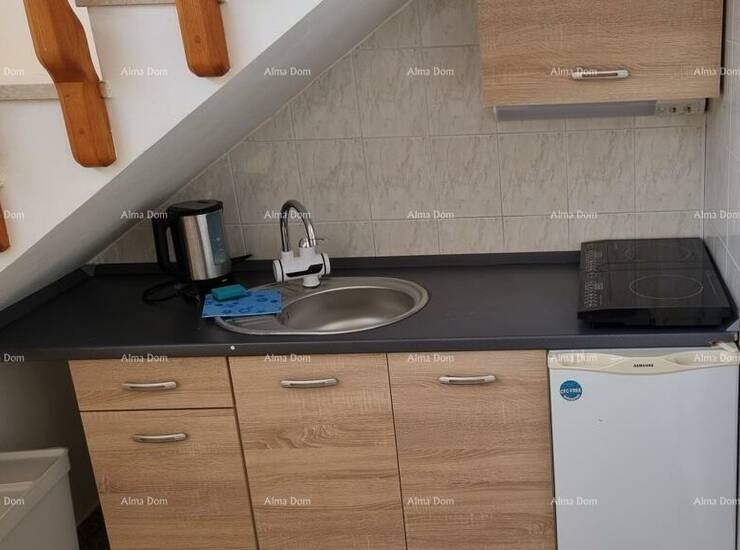 Na prodaju je stan u Kaštelu, površine 85 m², idealan za obitelji. Stan ... — fotografija 7