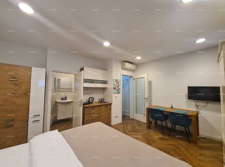 Na prodaju je stan ukupne površine 96 m² u suterenu zgrade, Pula.

Nekret... — fotografija 6