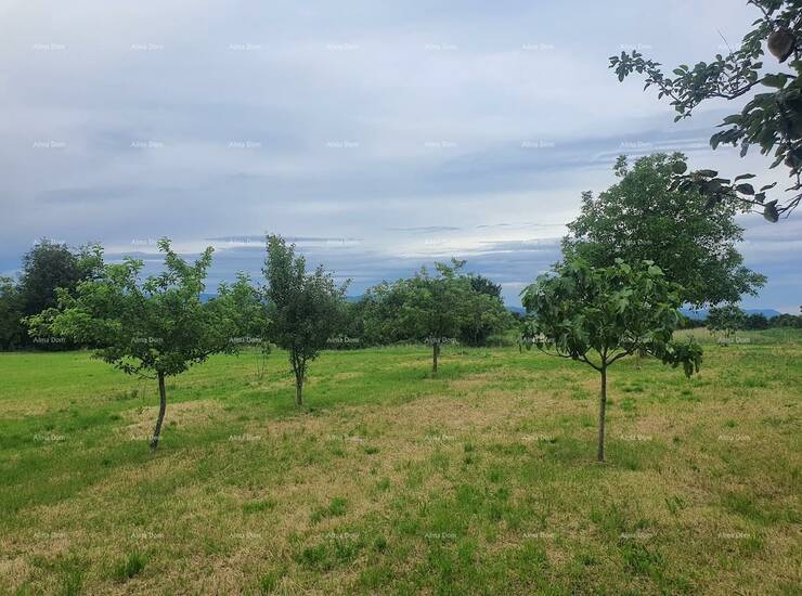 Prodaje se prekrasna obiteljska kuća površine 130 m², smještena u mirno... — fotografija 6
