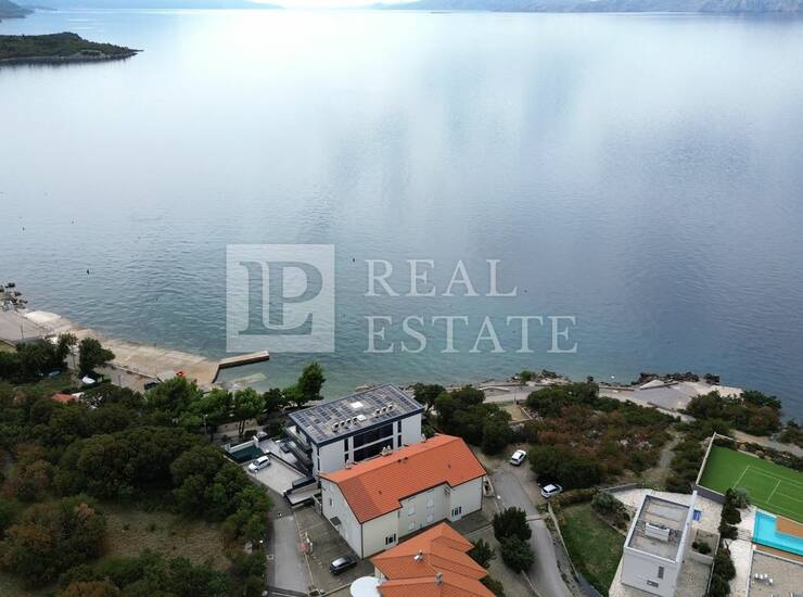 SMOKVICA KRMPOTSKA - moderno uređen stan na 30 metara od mora i plaže — fotografija 4
