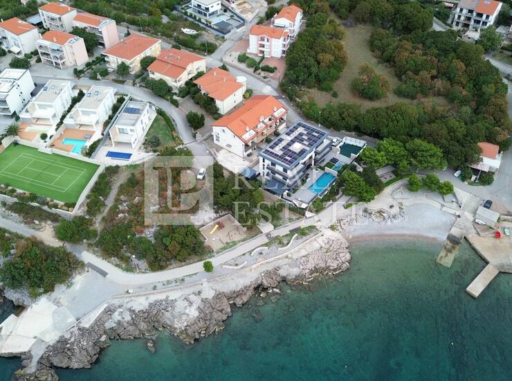 SMOKVICA KRMPOTSKA - moderno uređen stan na 30 metara od mora i plaže — fotografija 5