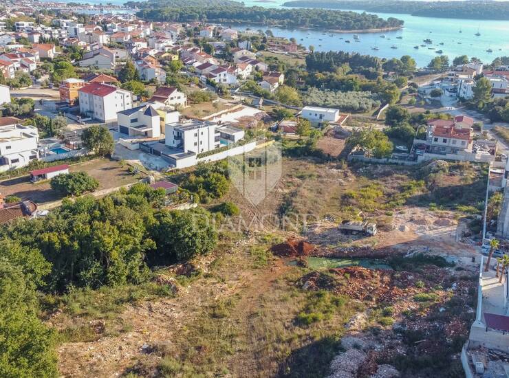 Medulin, građevinsko zemljište 300m od mora — fotografija 4