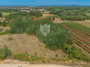 Zemljiste, Umag 4.516m² - 270.000 € | SveHrNekretnine