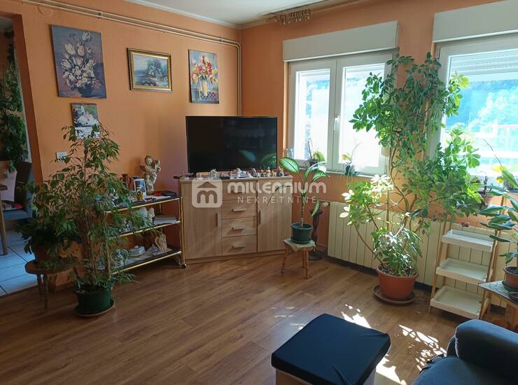 Rijeka, Škurinje, 75.71m2, lođa — fotografija 2