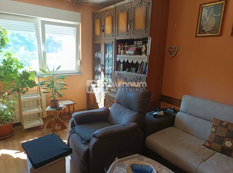 Rijeka, Škurinje, 75.71m2, lođa — fotografija 3