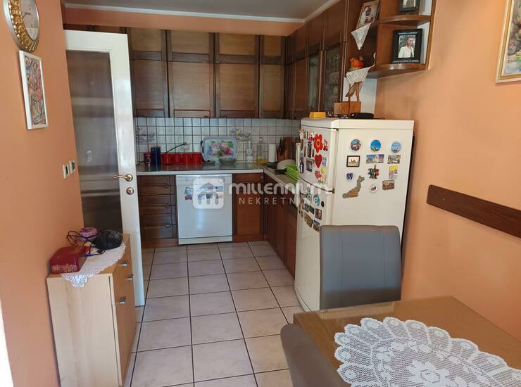 Rijeka, Škurinje, 75.71m2, lođa — fotografija 6