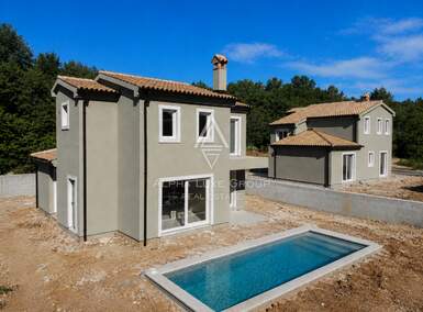 Kuća, Tinjan 130m² - 580.000 € | SveHrNekretnine