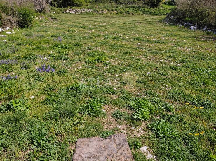 KRALJEVICA - GRAĐEVINSKO ZEMLJIŠTE 1.101 m² — fotografija 2