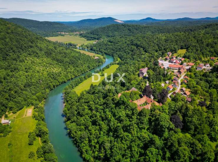 Gorski kotar, Severin na Kupi - veliko investicijsko zemljište 73000 m2 uz rij