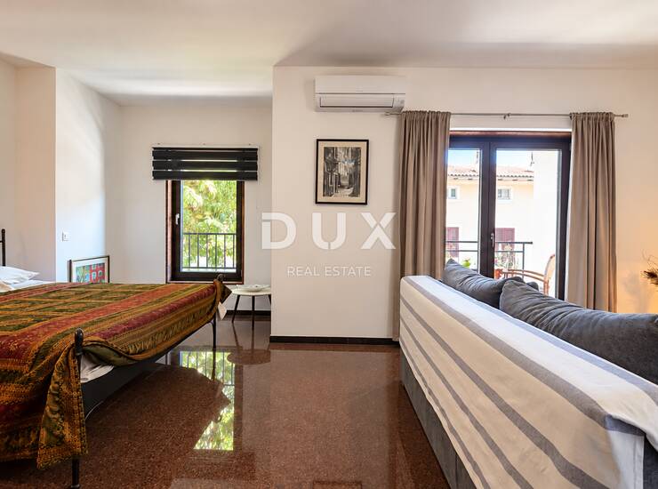 Lovran, centar, studio - apartman, 50 m2, 2. red do mora — fotografija 4