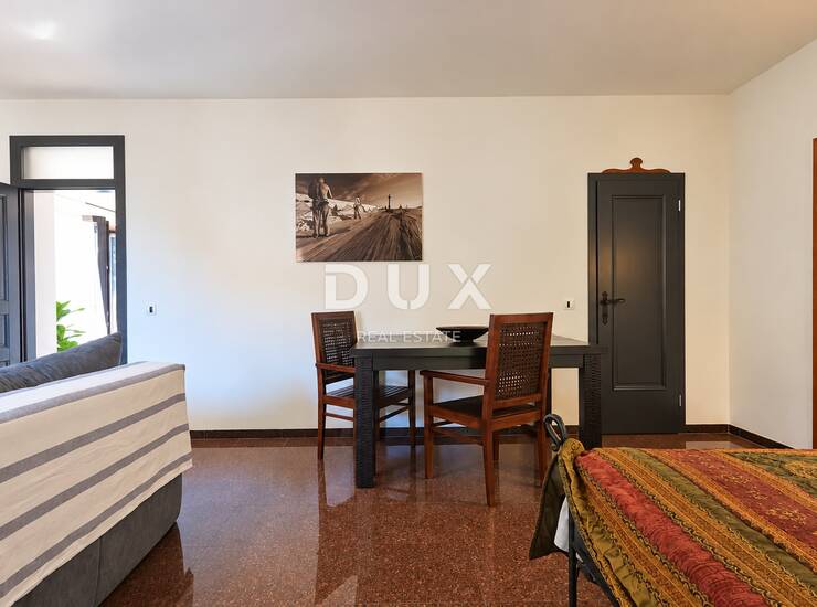 Lovran, centar, studio - apartman, 50 m2, 2. red do mora — fotografija 5