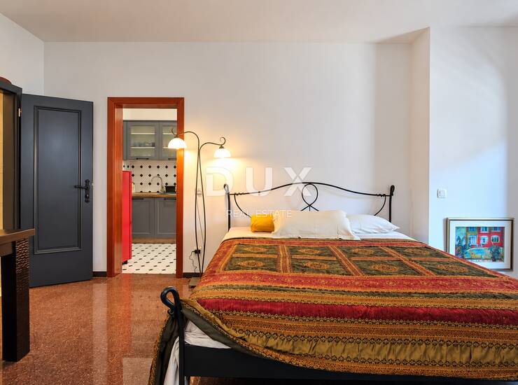 Lovran, centar, studio - apartman, 50 m2, 2. red do mora — fotografija 6