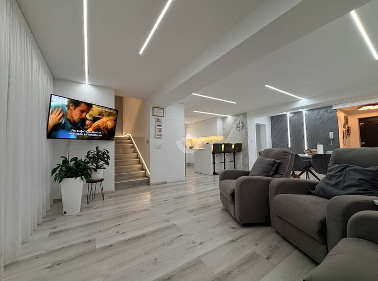 Hrvatska, VARAŽDIN – BANFICA | Moderna obiteljska kuća 255 m², 5 spavaćih — fotografija 6