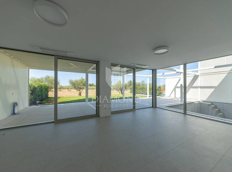 Umag- moderna rezidencija s bazenom i pogledom na more! — fotografija 6