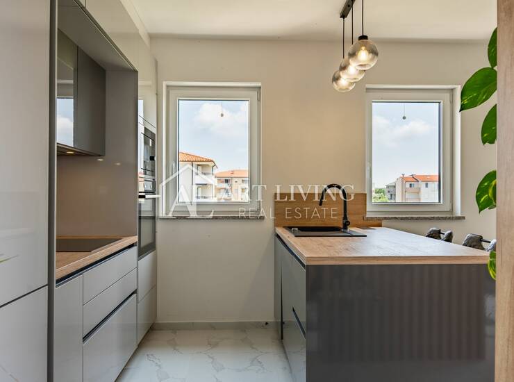 Umag, okolica - luksuzni dvosobni novouređeni stan udaljen svega 250 m od mora — fotografija 4