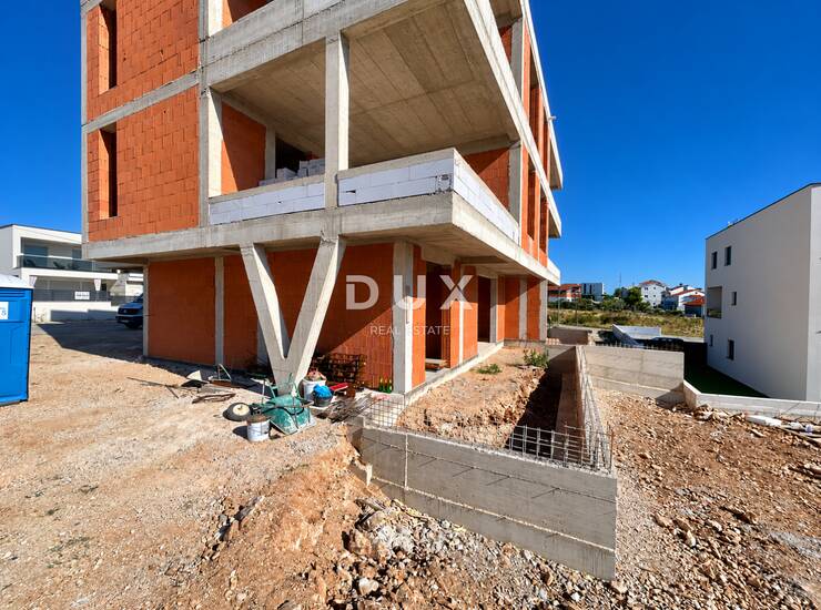 Vodice, komforan trosobni stan, 99,17 m², dvije terase — fotografija 5