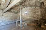 Istra, Divšići, kamena kuća, 55 m2, za renovaciju
