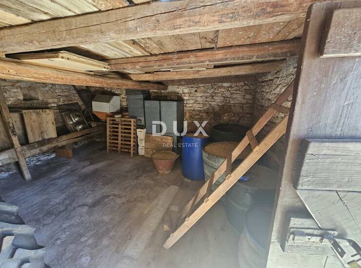 Istra, Divšići, kamena kuća, 55 m2, za renovaciju — fotografija 3