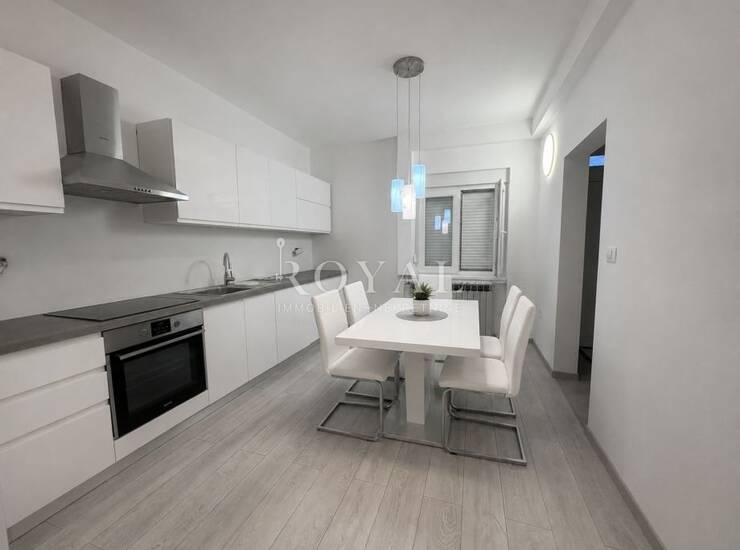 RIJEKA, PEHLIN - Novouređen stan 85m2, parkirno mjesto — fotografija 3