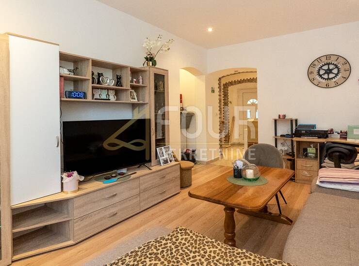 Rijeka, Pećine, 63.89m2, 2s+db, okućnica 119m2
