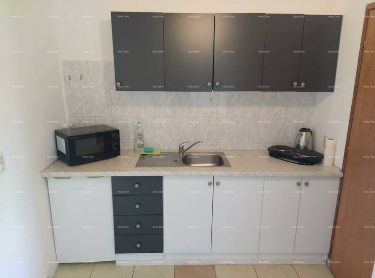 Pula, strogi centar – 90,30 m² | 4 uređena studio apartmana | Pogled na... — fotografija 6