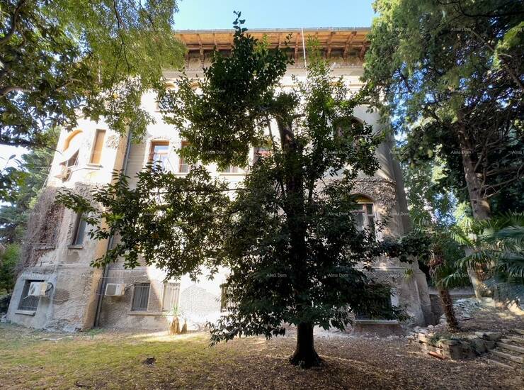 Prodajemo stan u Austrougarskoj vili u strogom centru Pule. 

Stan se nalaz... — fotografija 2