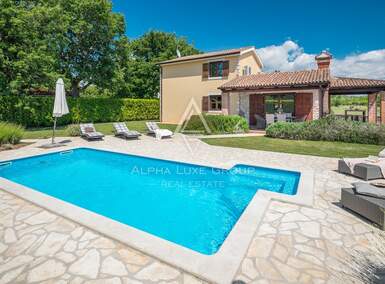 Kuća, Poreč 144m² - 500.000 € | SveHrNekretnine