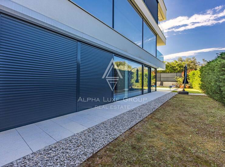 Istra, Rovinj : Luksuzni apartman s grijanim bazenom — fotografija 4