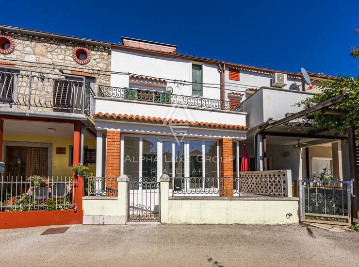 Istra, Poreč : Dva apartmana 350 m od mora