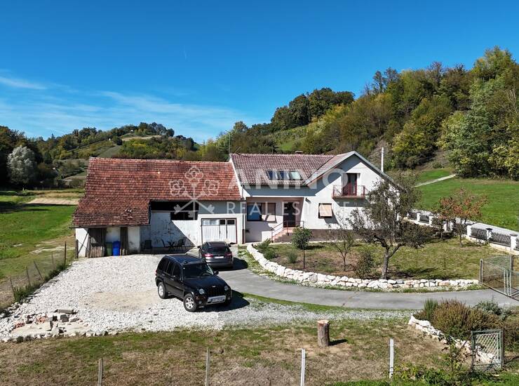 PRODAJA IMANJA U LEPAJCIMA – KUĆA S 2 STANA, GOSPODARSKI OBJEKTI I 5.600 m² — fotografija 3