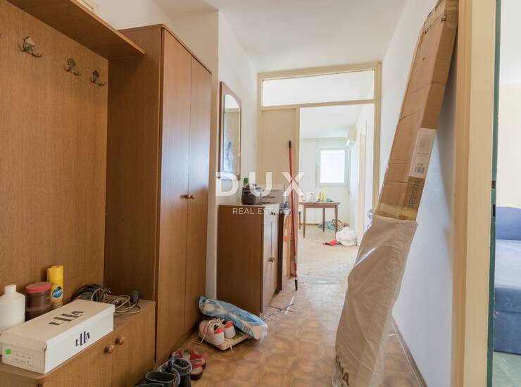 Šibenik, Baldekin, trosobni stan za adaptaciju, 61,65 m² — fotografija 6