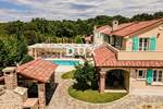 Otok Krk, Dobrinj, kamena kuća, 205 m², bazen