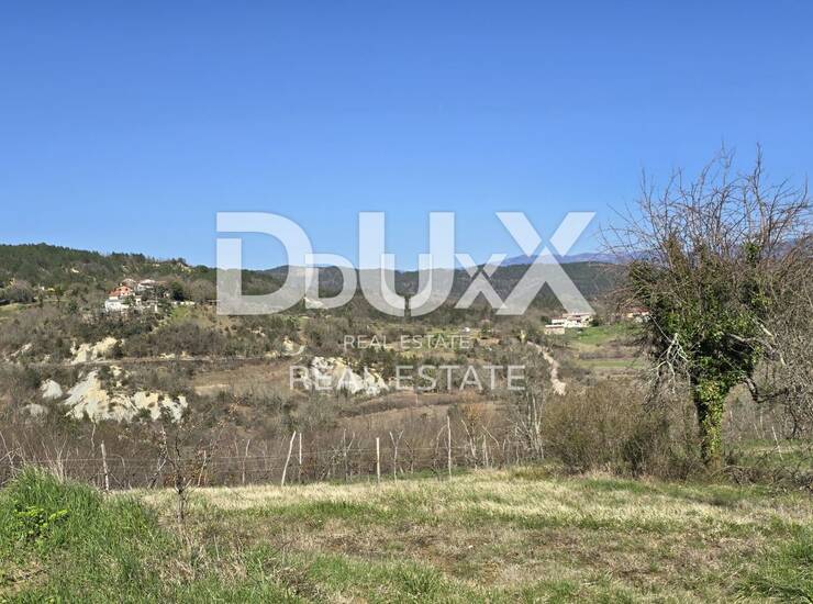 Pićan, građevinsko zemljište 534 m², projekt kuće, bazen — fotografija 5