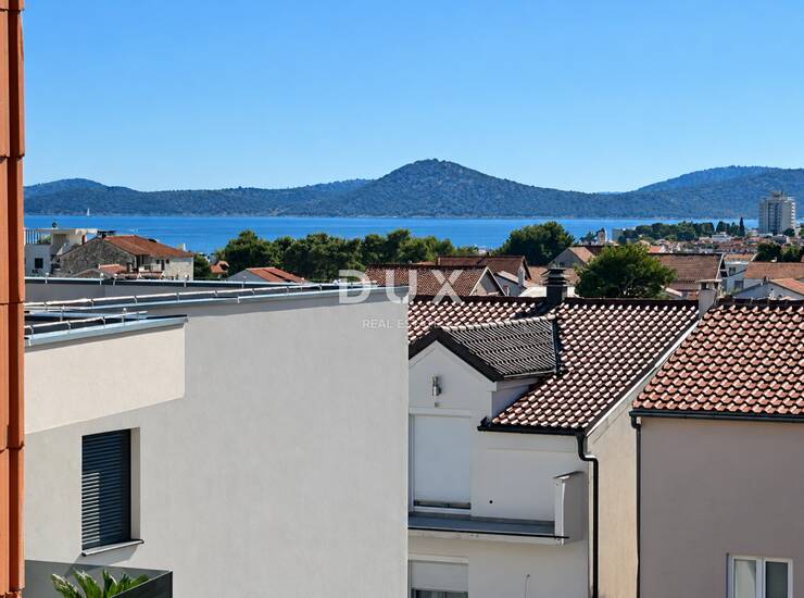 Vodice, komforan trosobni stan s pogledom na more, 99,00 m²