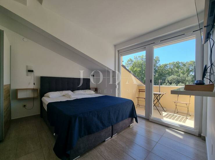 Stan prvi red do mora sa dva balkon — fotografija 4