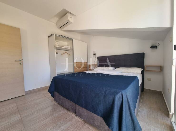 Stan prvi red do mora sa dva balkon — fotografija 6