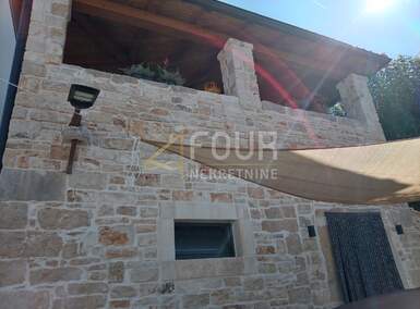 Kuća, Svetvinčenat 250m² - 780.000 € | SveHrNekretnine
