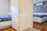 Grad Krk, dvosoban stan, 60 m2, prvi red do mora, parking — fotografija 3